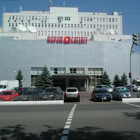 7 Days Готель Київ